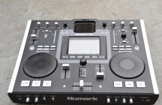 Consola Numark DJ model IDJ 2_4