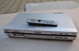 DVD Panasonic DMR-E 100 cu telecoamanda si HDD @ power-zone.ro