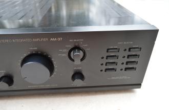Amplificator Akai AM 37_3