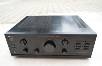 Amplificator Akai AM 37_4