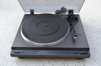 Pick up Onkyo CP 1200 A