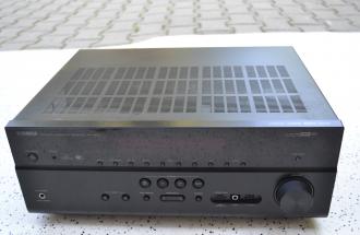 Amplificator Yamaha RX V 677 cu HDMI si Network